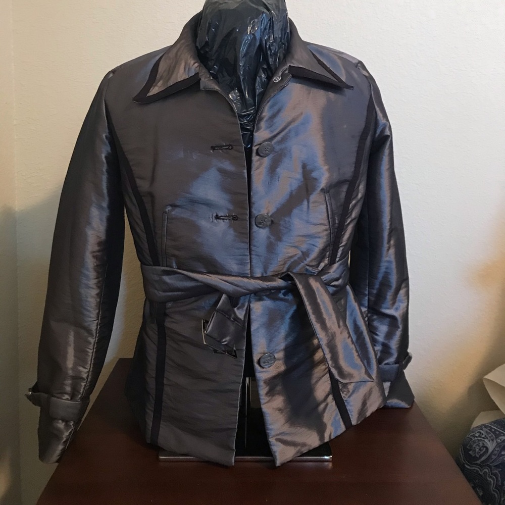 Jones & Co grey short jacket